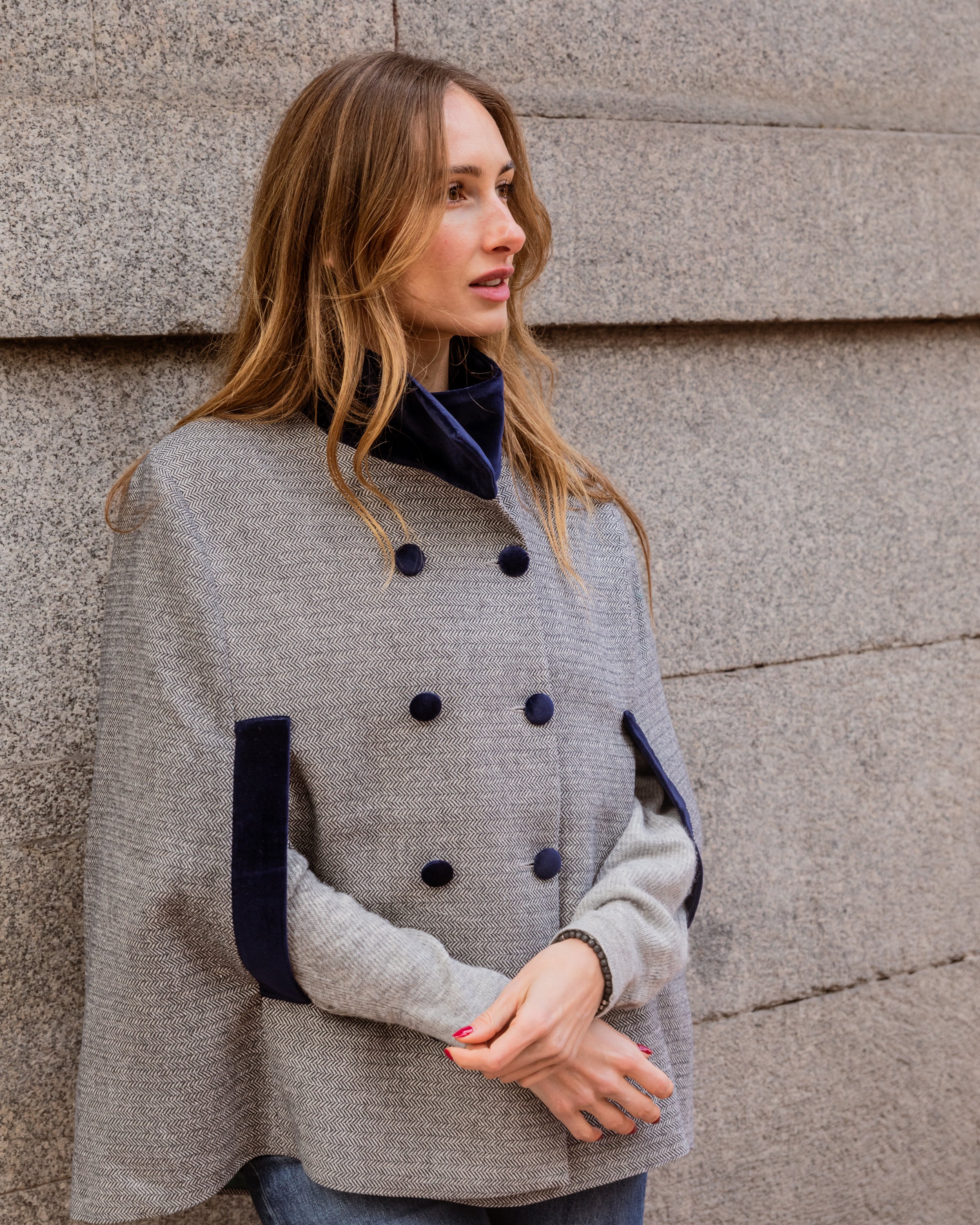 RE-EDITION FLORENCE CLOAK